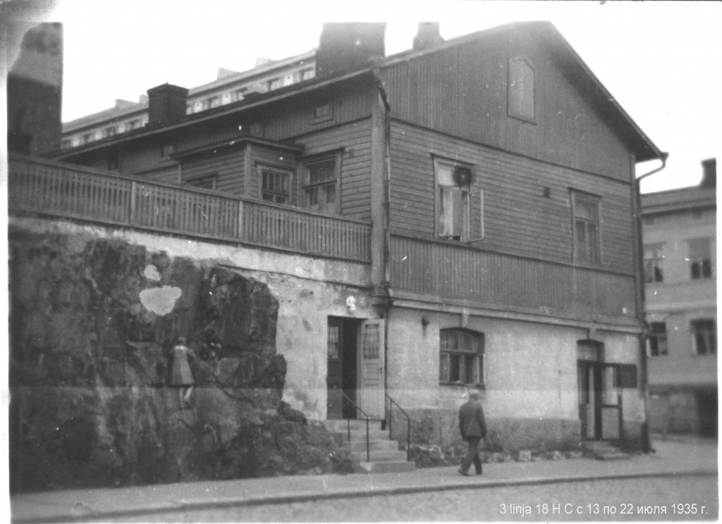 Stockhuset vid Tredje Linjen 18 i  Berghäll där kyrkan fungerade åren 1928-1938.
